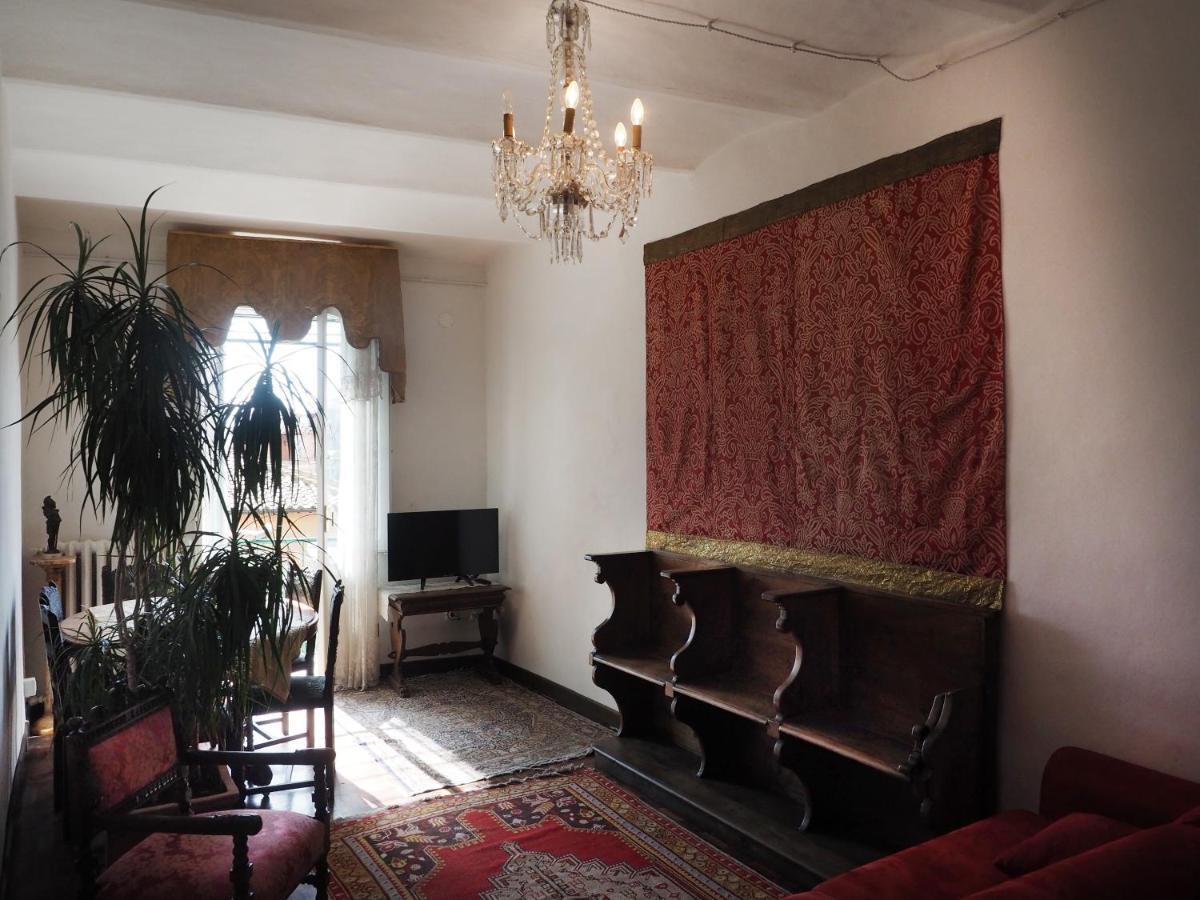 Azzi B&B Comfortably, In The Quietness Of The Perugia Historical Centre Luaran gambar